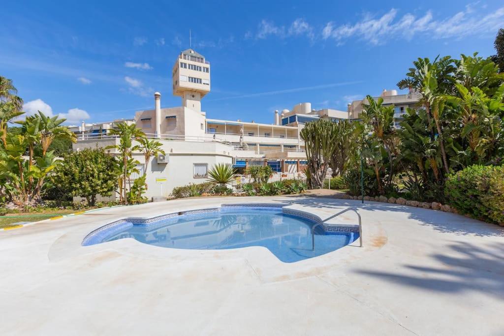 Eden Costa Lago Primera Linea De Mar Torremolinos Exterior foto
